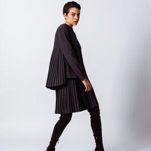 Stylish Pleated Blouse in Black – Women’s Elegant Top